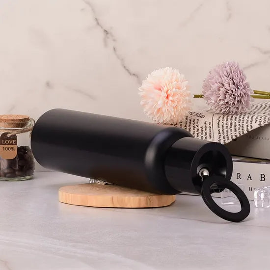 BYOUL Vacuum Insulated Water Bottle with Holder | قارورة مياه حرارية مع حامل من BYOUL